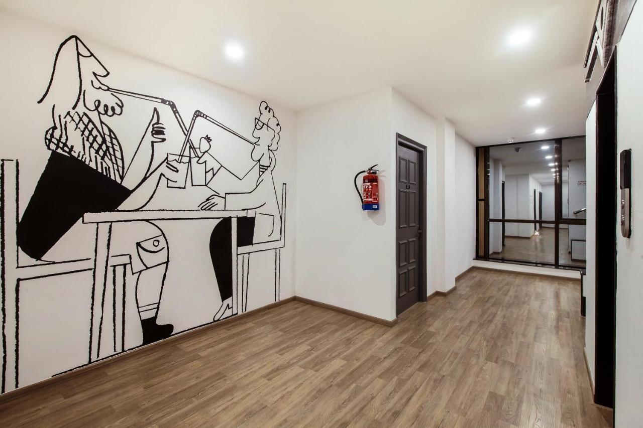 Oyo Townhouse 934 L'Elegant Hotel & Banquetby Ace Manor Ghaziabad Exterior foto