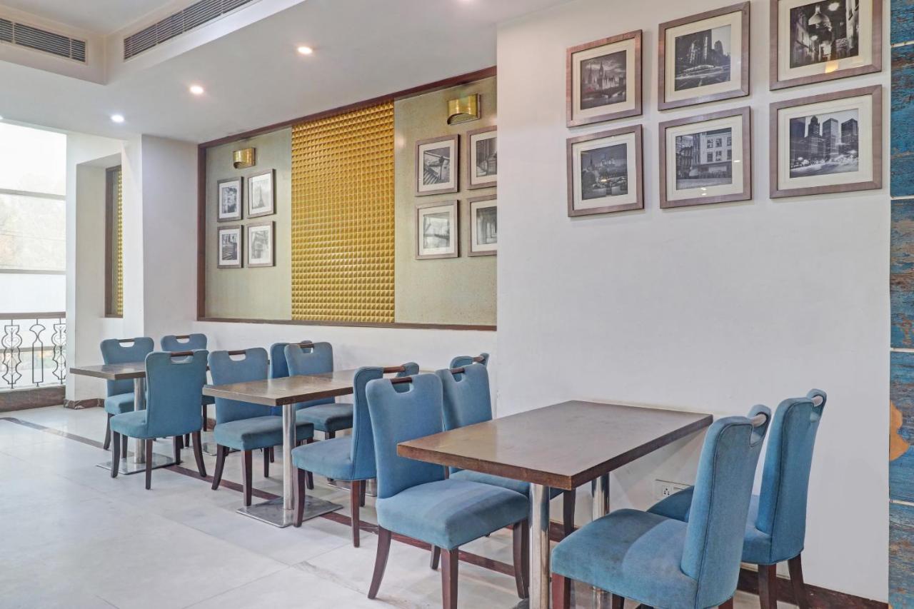 Oyo Townhouse 934 L'Elegant Hotel & Banquetby Ace Manor Ghaziabad Exterior foto